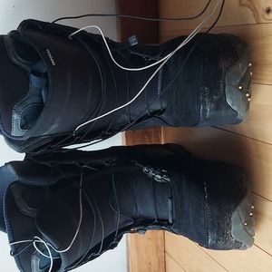 Burton Men's size 13US Black Snowboard Boots